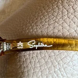 Saphira | Accessories | Vintage Saphira 486 Amber Oversized  display picture 1
